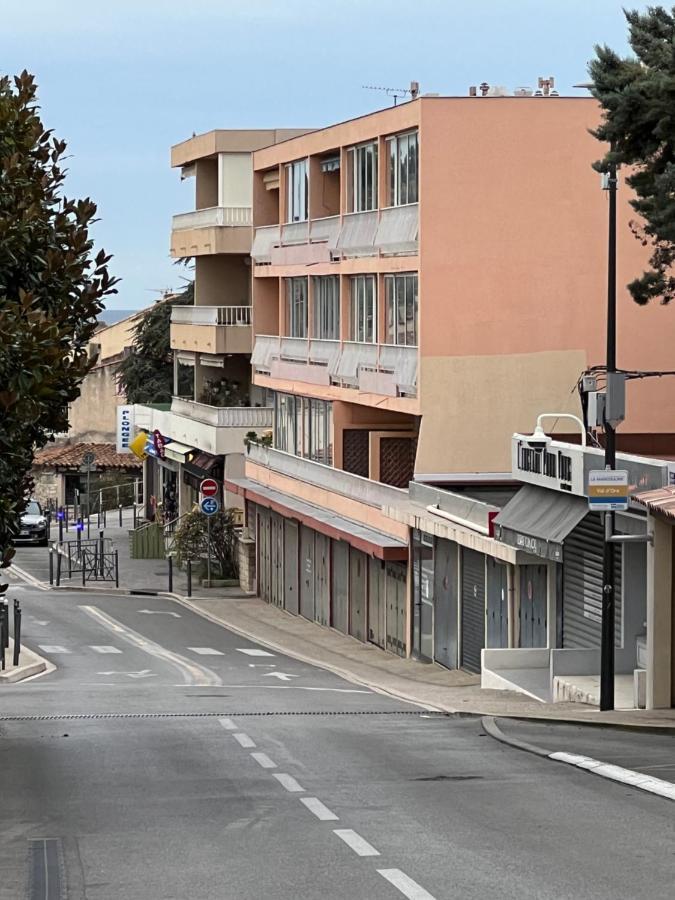 Magnifique Appartement A Cassis,Parking,2 Pas Du Port 외부 사진